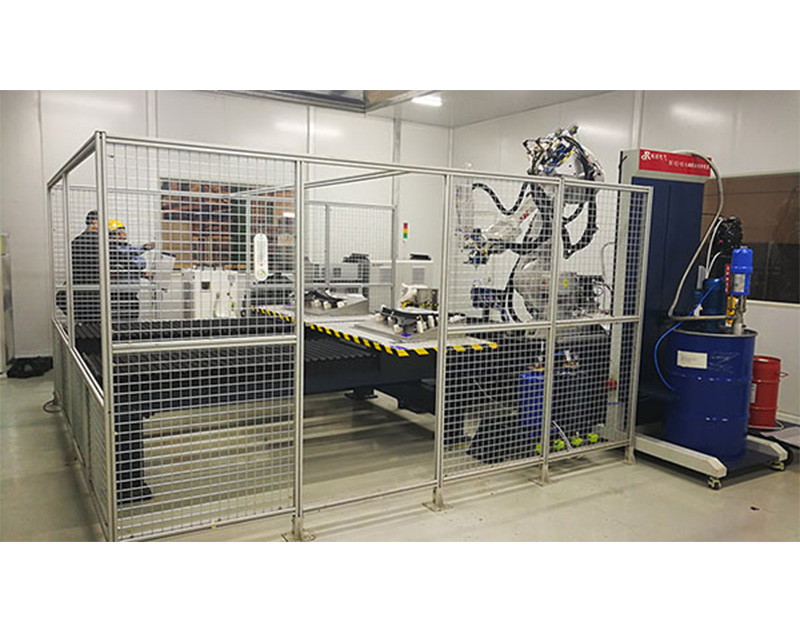 涂膠自動(dòng)化生產(chǎn)線(xiàn)