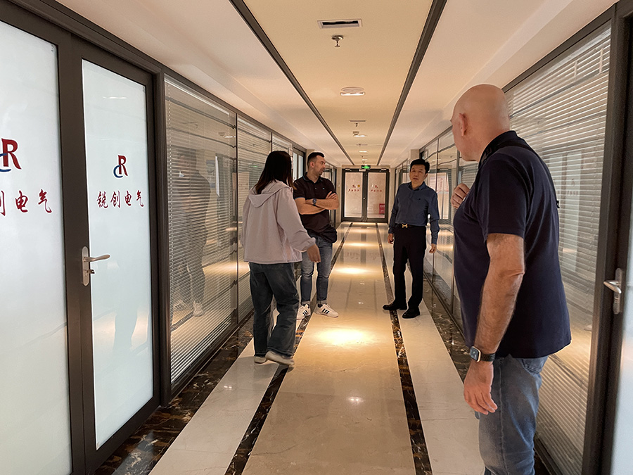 參觀(guān)辦公區(1)